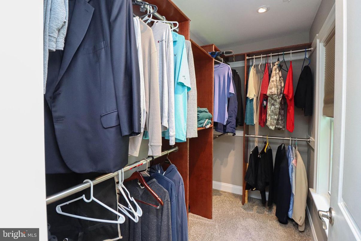 Interior, Recessed Lighting, Walk-in Closets