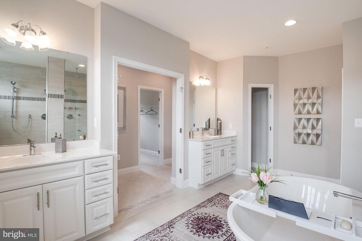 Bathroom, Dual Sink Vanities, Glass Shower, Interior, Recessed Lighting