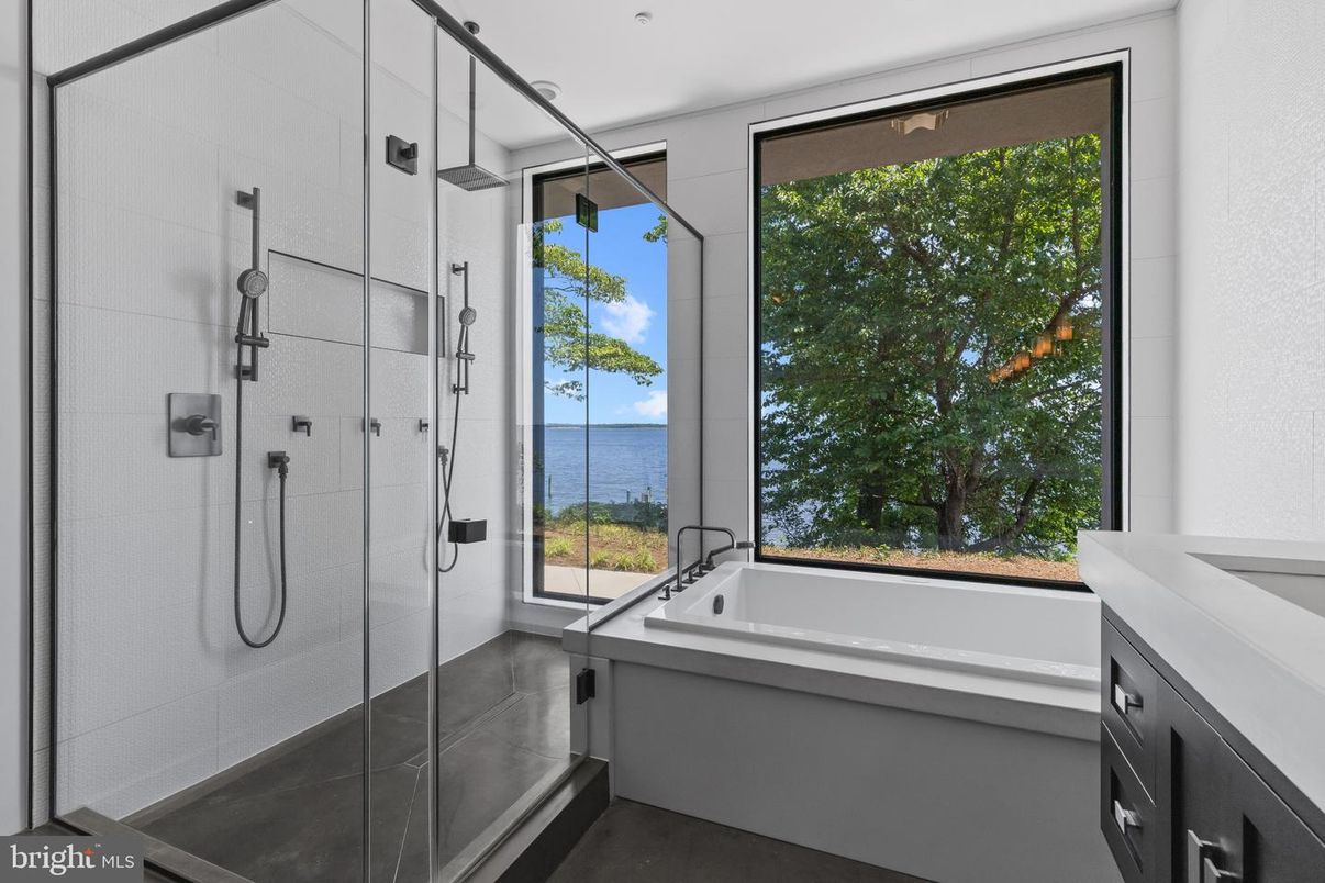 Bathroom, Glass Shower, Interior, Water