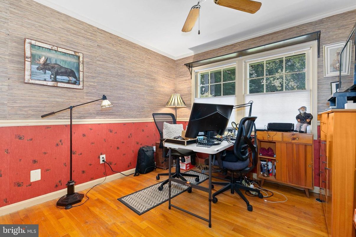 Home Office, Interior, Wood Texture Flooring, Wooden Walls