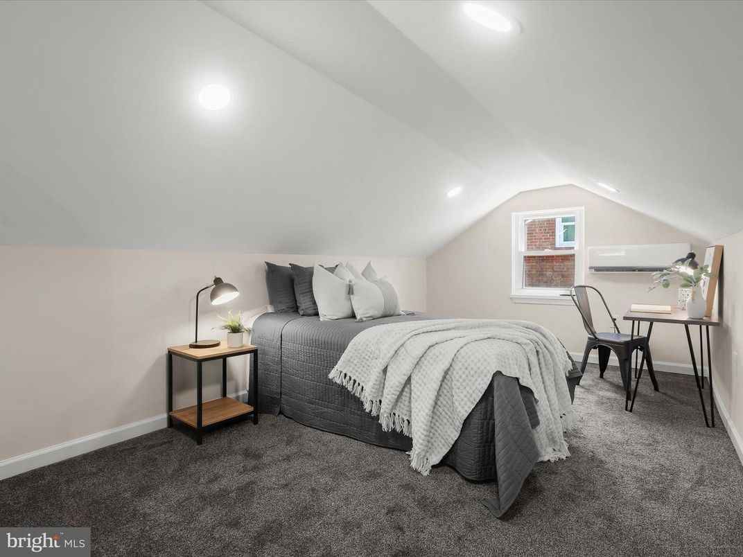 Bedroom, Home Office, Interior, Recessed Lighting