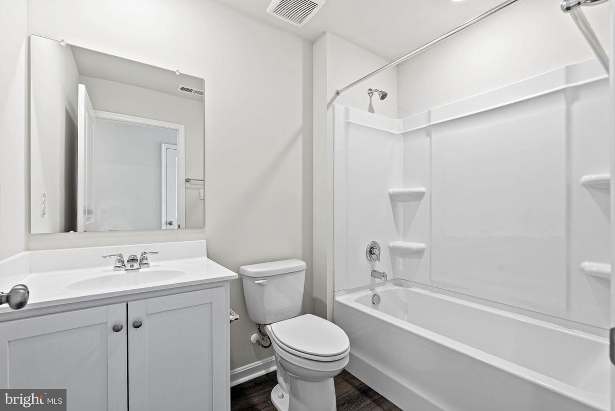 Bathroom, Interior, Recessed Lighting, Wood Texture Flooring