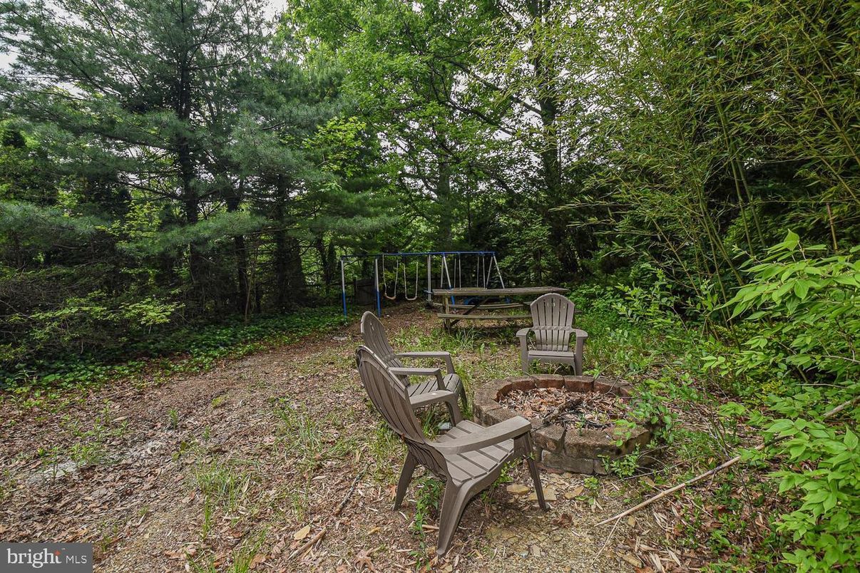 Backyard, Exterior, Playground