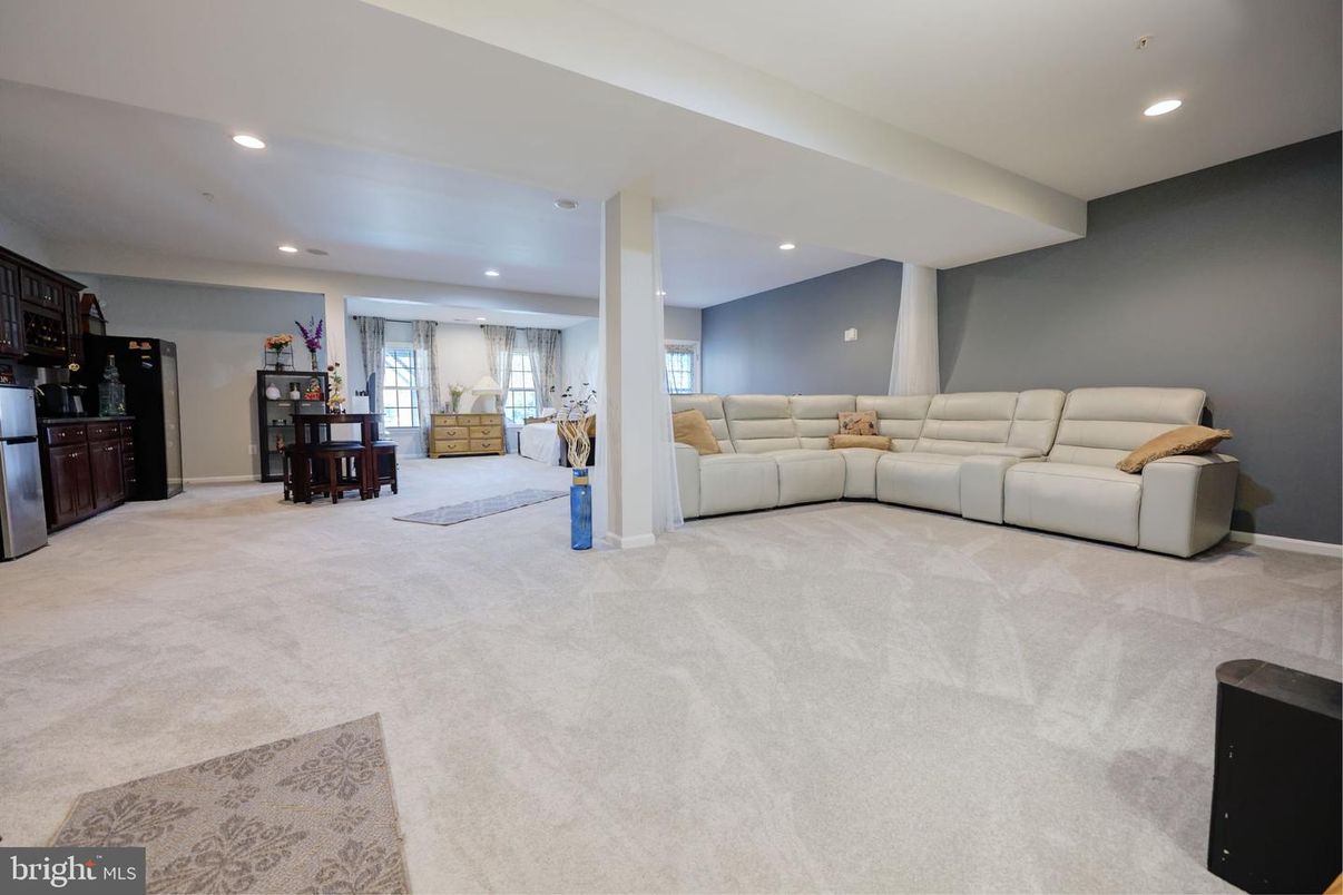 Interior, Living room, Recessed Lighting
