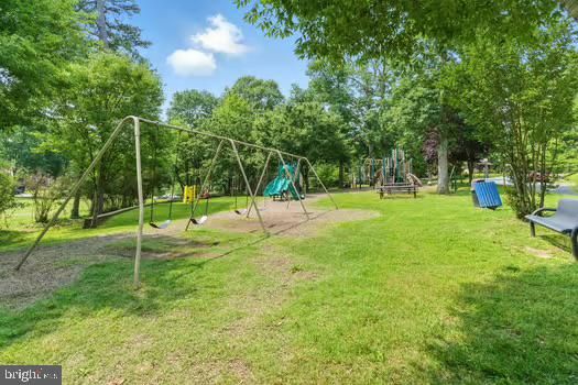 Backyard, Exterior, Playground