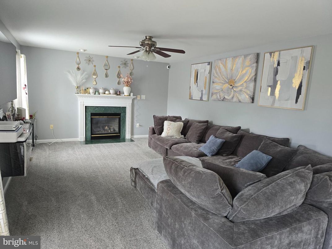 Fireplace, Interior, Living room