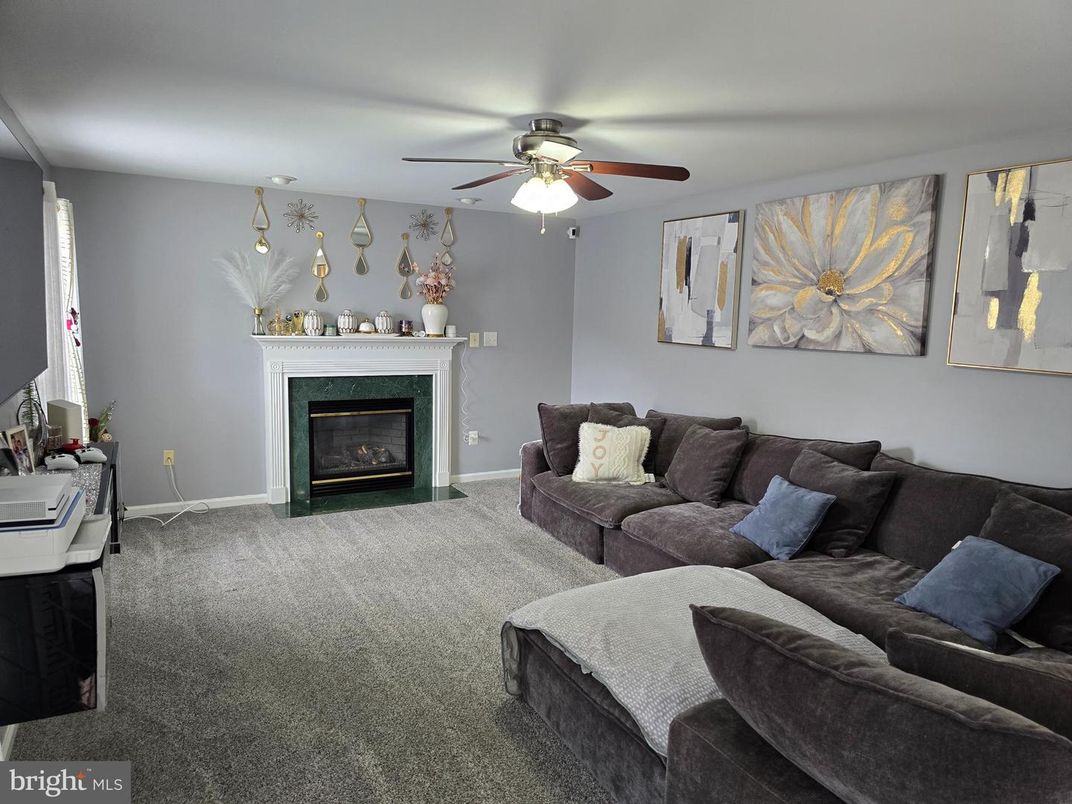 Fireplace, Interior, Living room