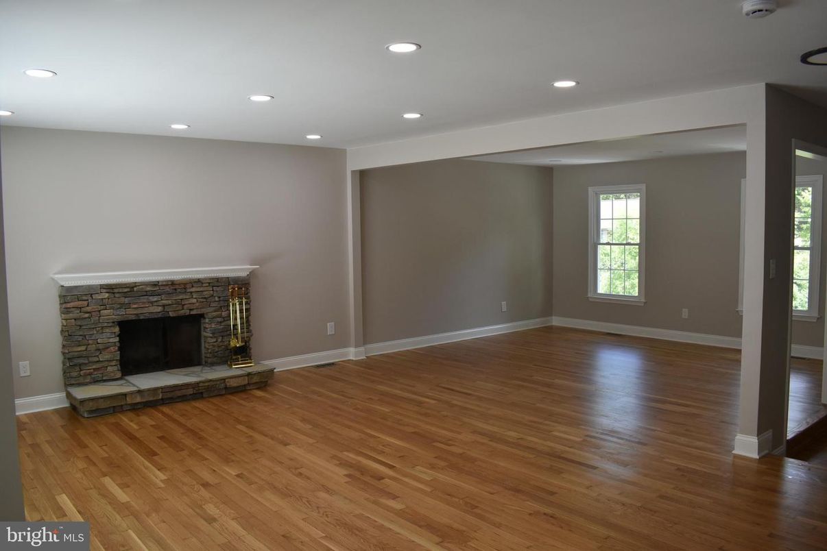 Empty room, Fireplace, Interior, Recessed Lighting, Wood Texture Flooring