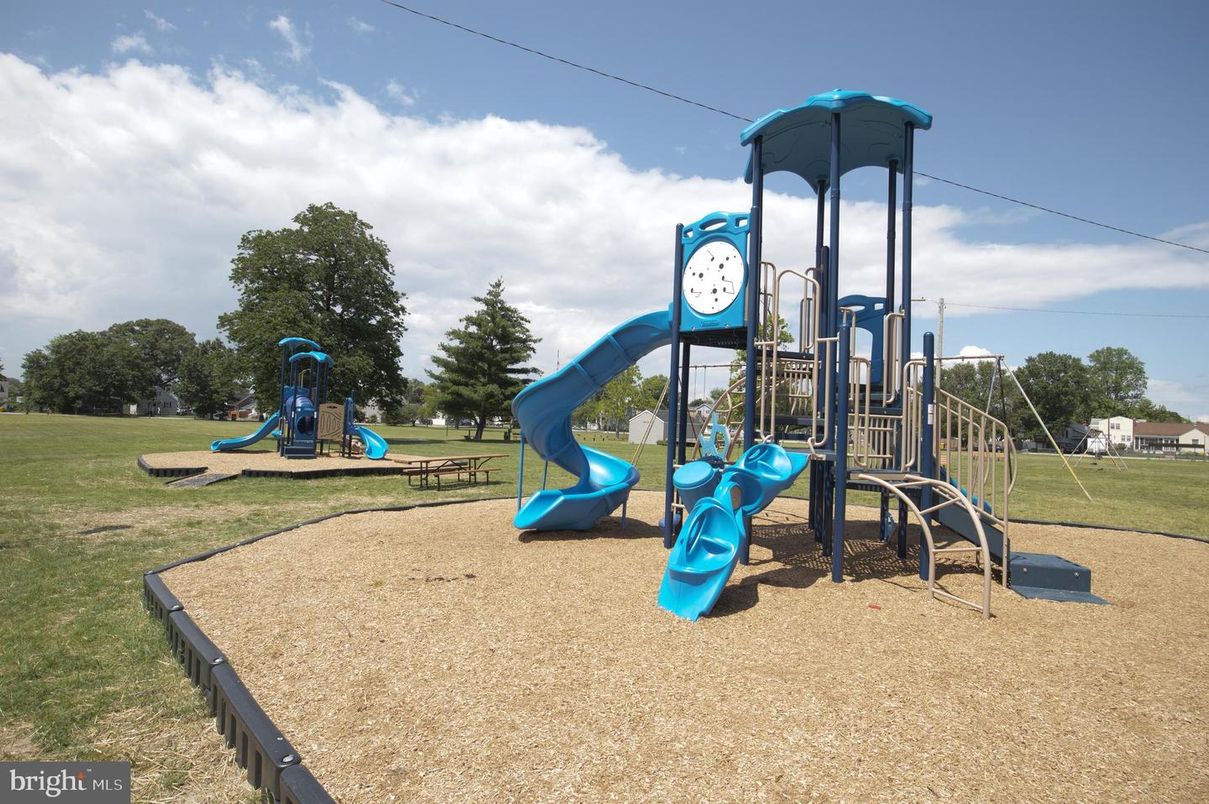 Backyard, Exterior, Playground