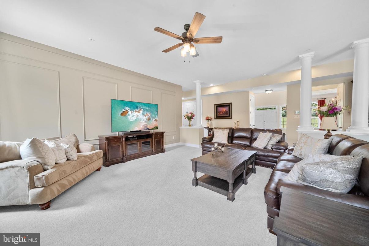 Interior, Living room, Recessed Lighting