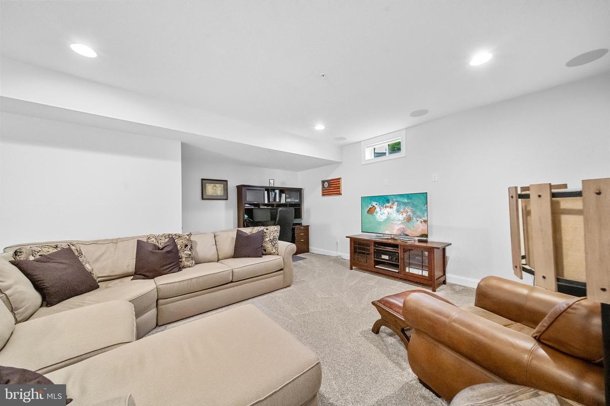 Interior, Living room, Recessed Lighting
