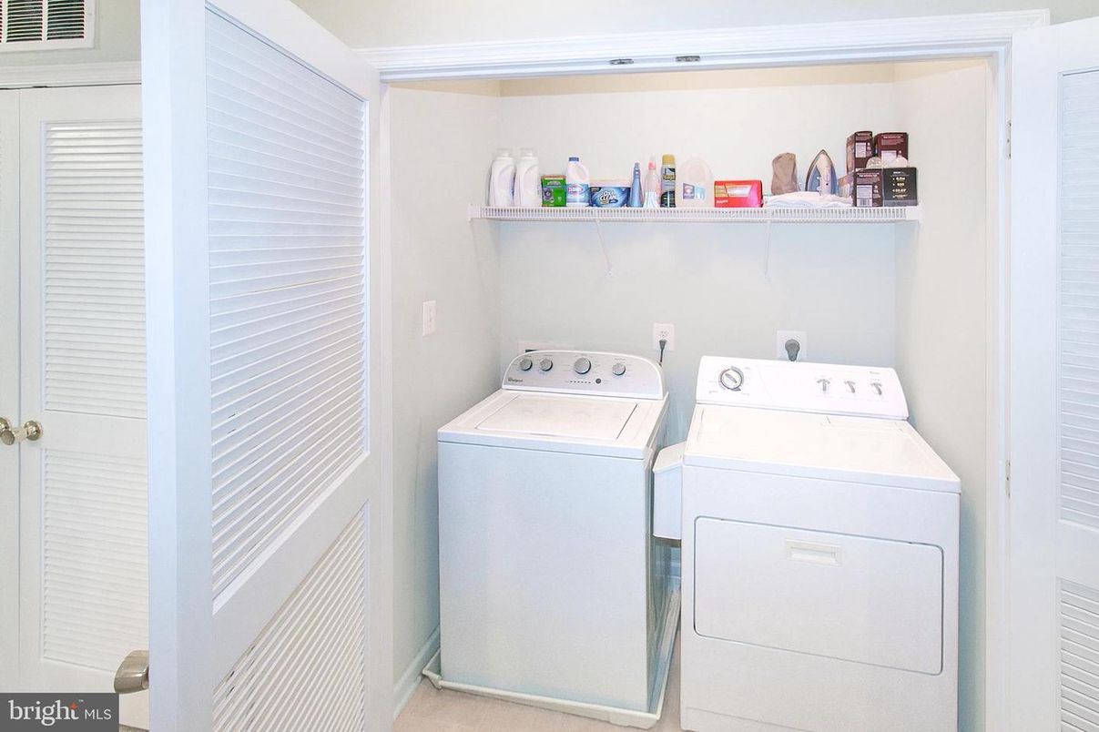 Interior, Utility Closets, Washer