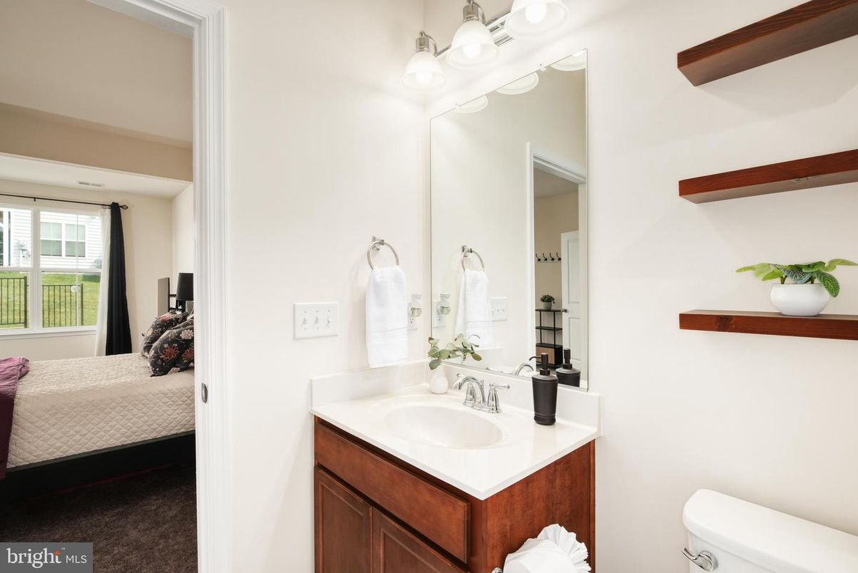 Bathroom, Bedroom, Interior
