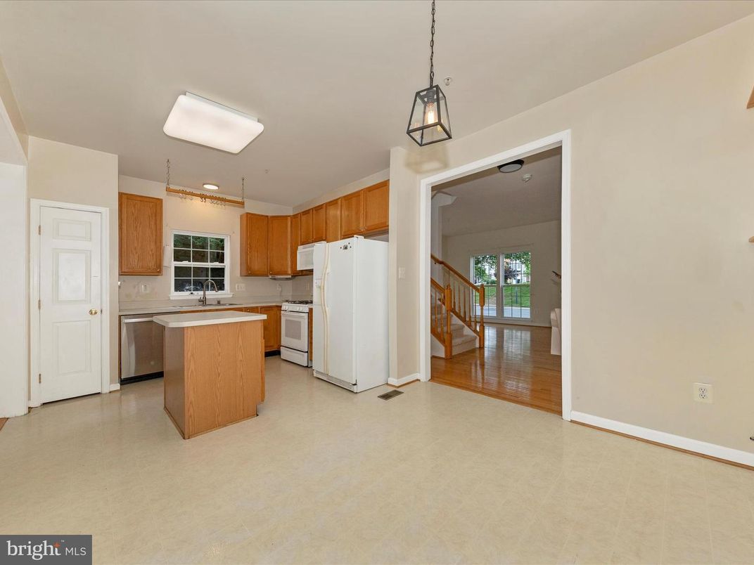 Interior, Kitchen, Pendant Lights