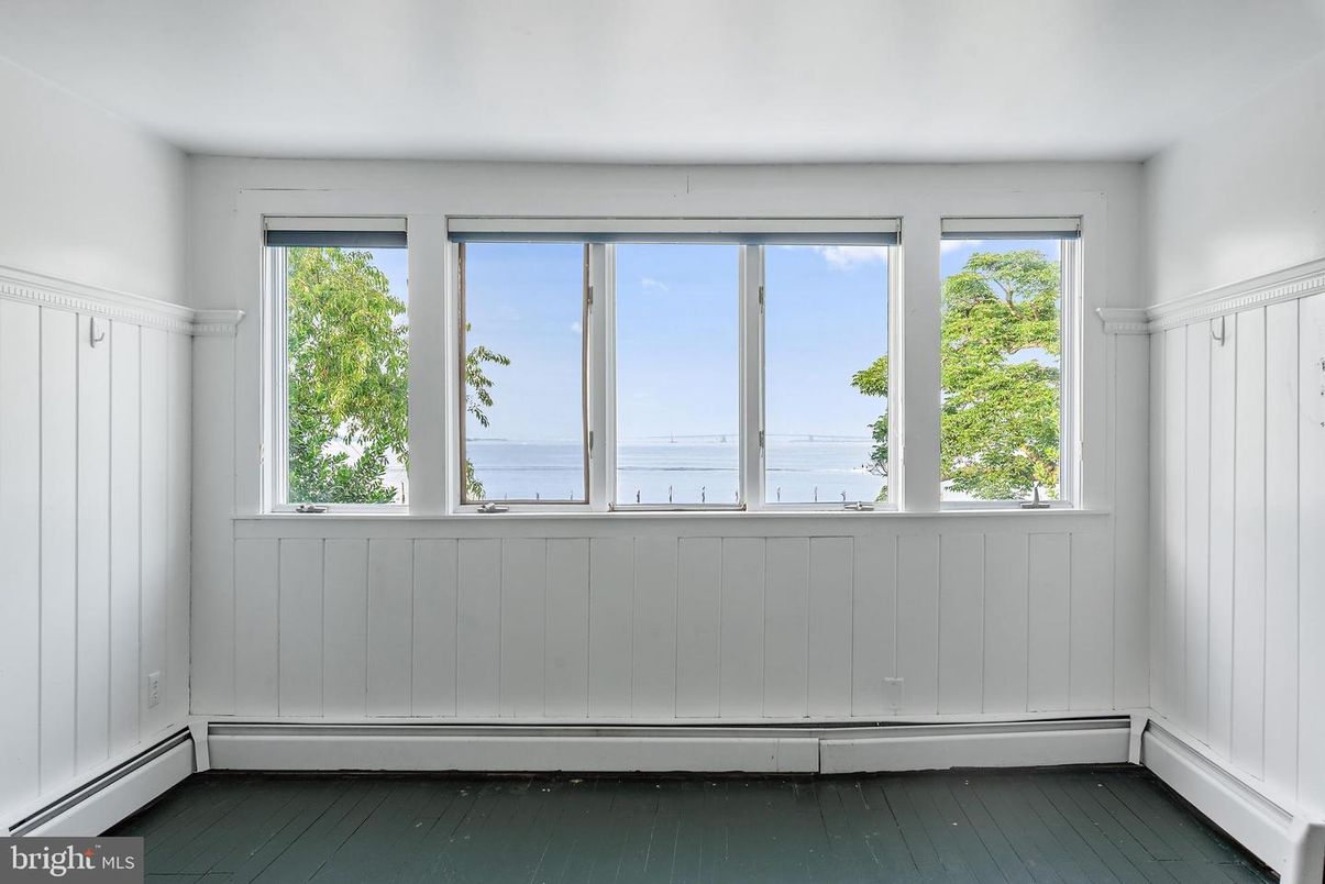 Water, Interior, Empty room, Other