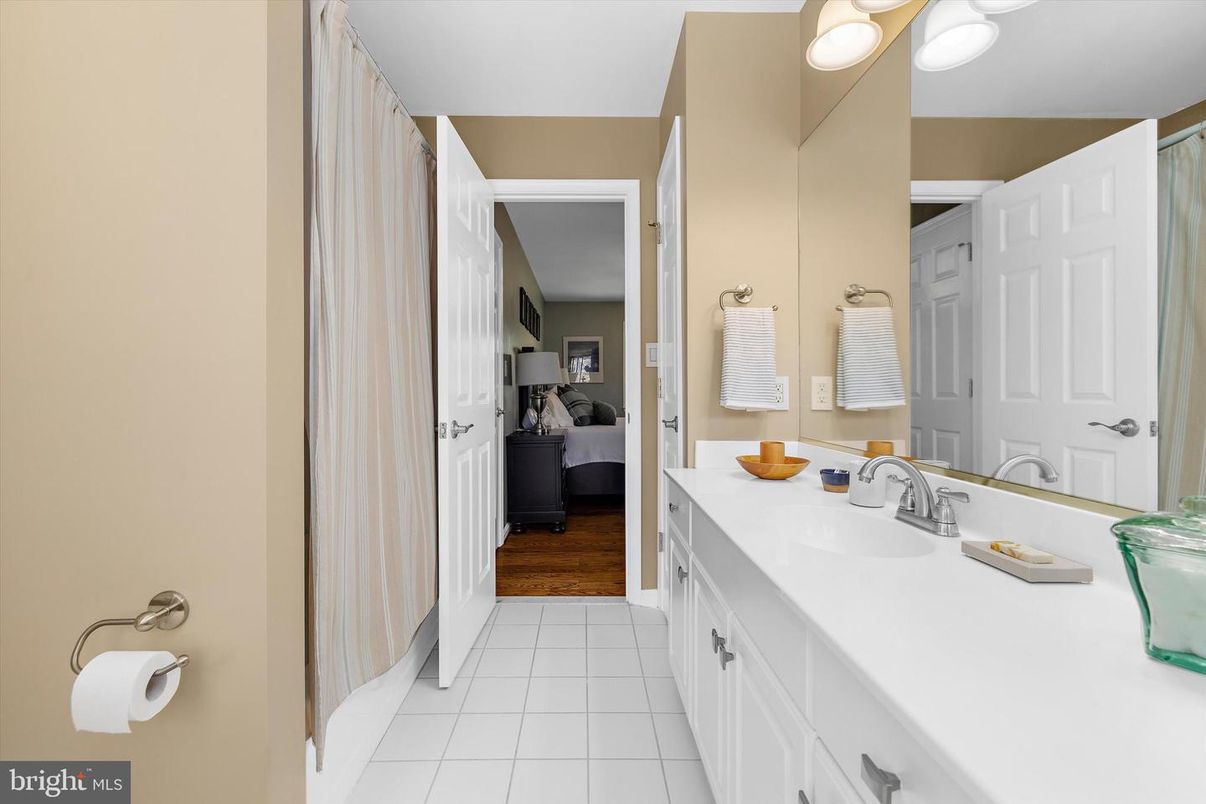 Bathroom, Bedroom, Dual Sink Vanities, Interior, Wood Texture Flooring