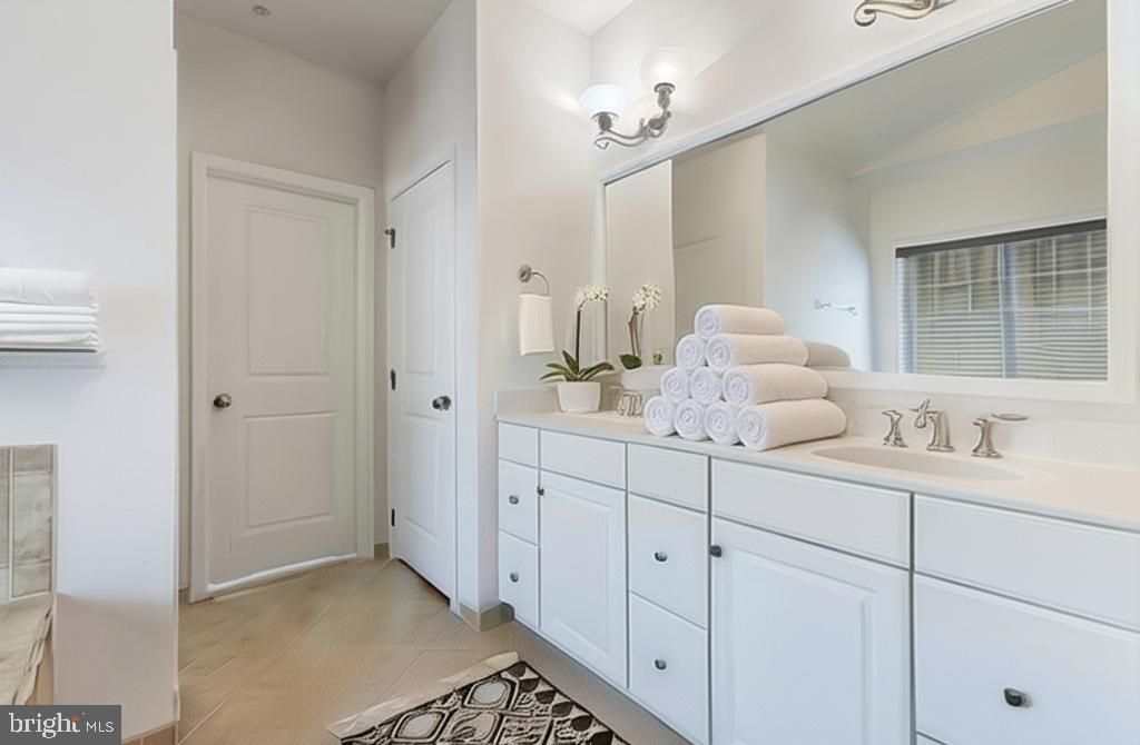Bathroom, Dual Sink Vanities, Interior, Wood Texture Flooring