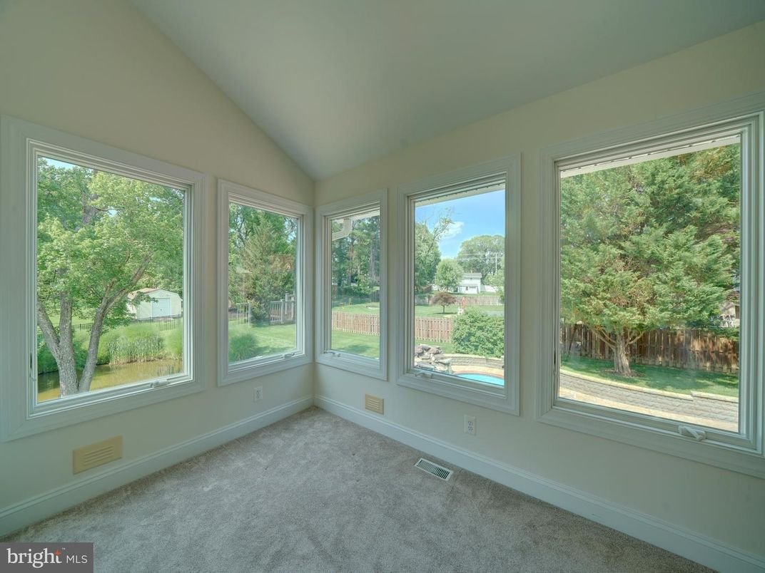 Empty room, Interior, Sun Room