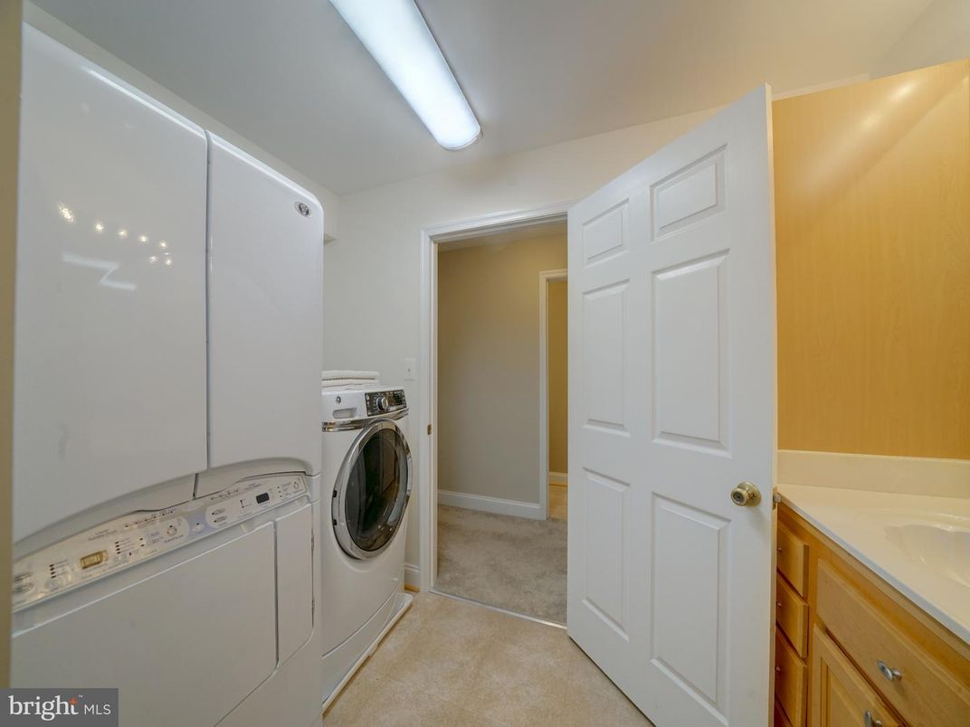 Interior, Utility Closets, Washer