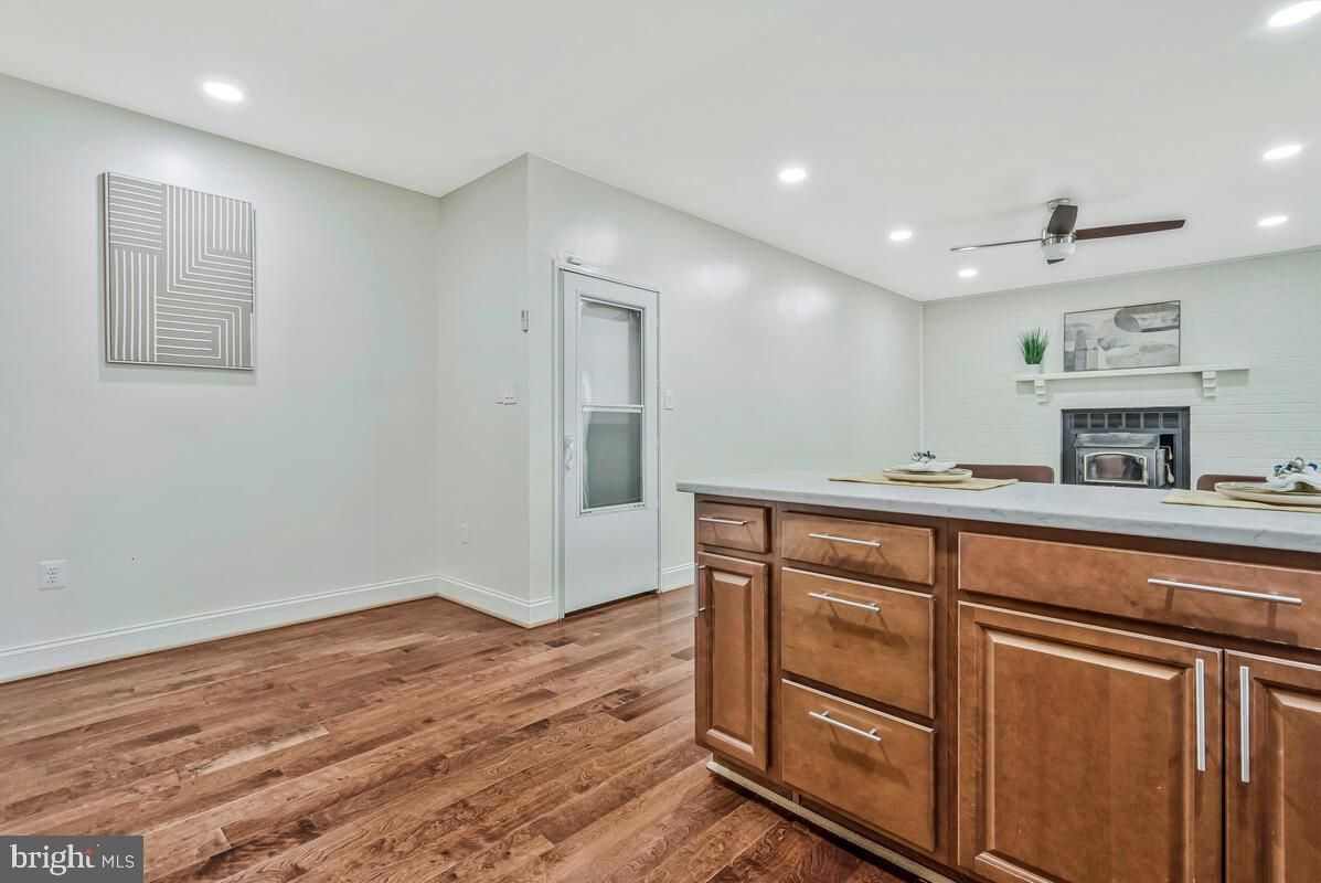 Fireplace, Interior, Recessed Lighting, Wood Texture Flooring