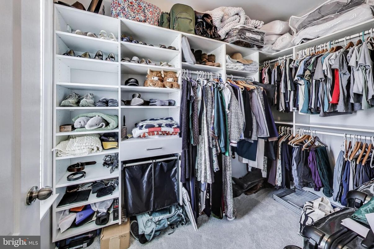 Interior, Walk-in Closets