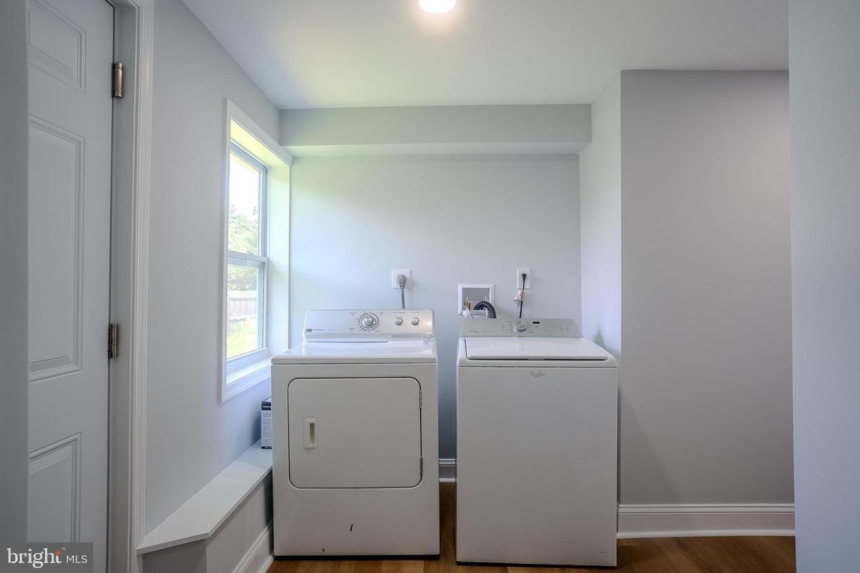 Interior, Recessed Lighting, Utility Closets, Washer, Wood Texture Flooring