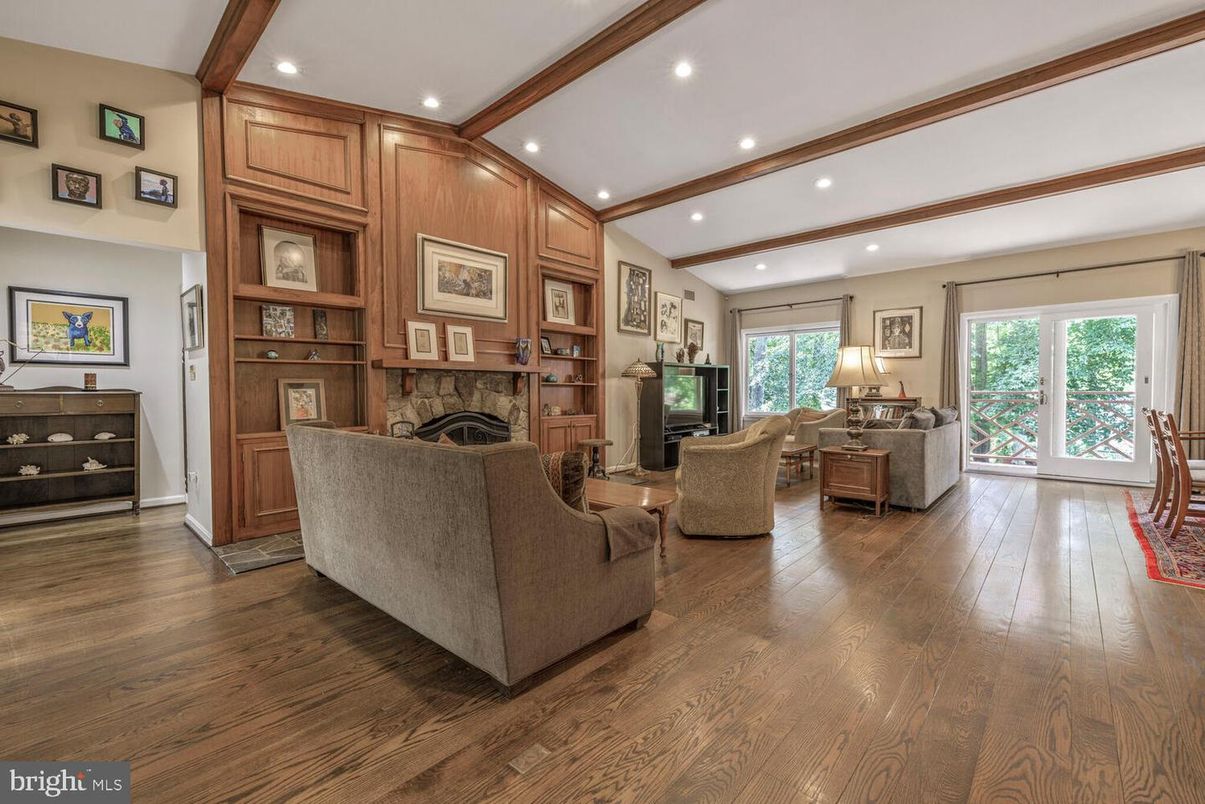 Fireplace, Interior, Living room, Recessed Lighting, Wooden Beams, Wood Texture Flooring