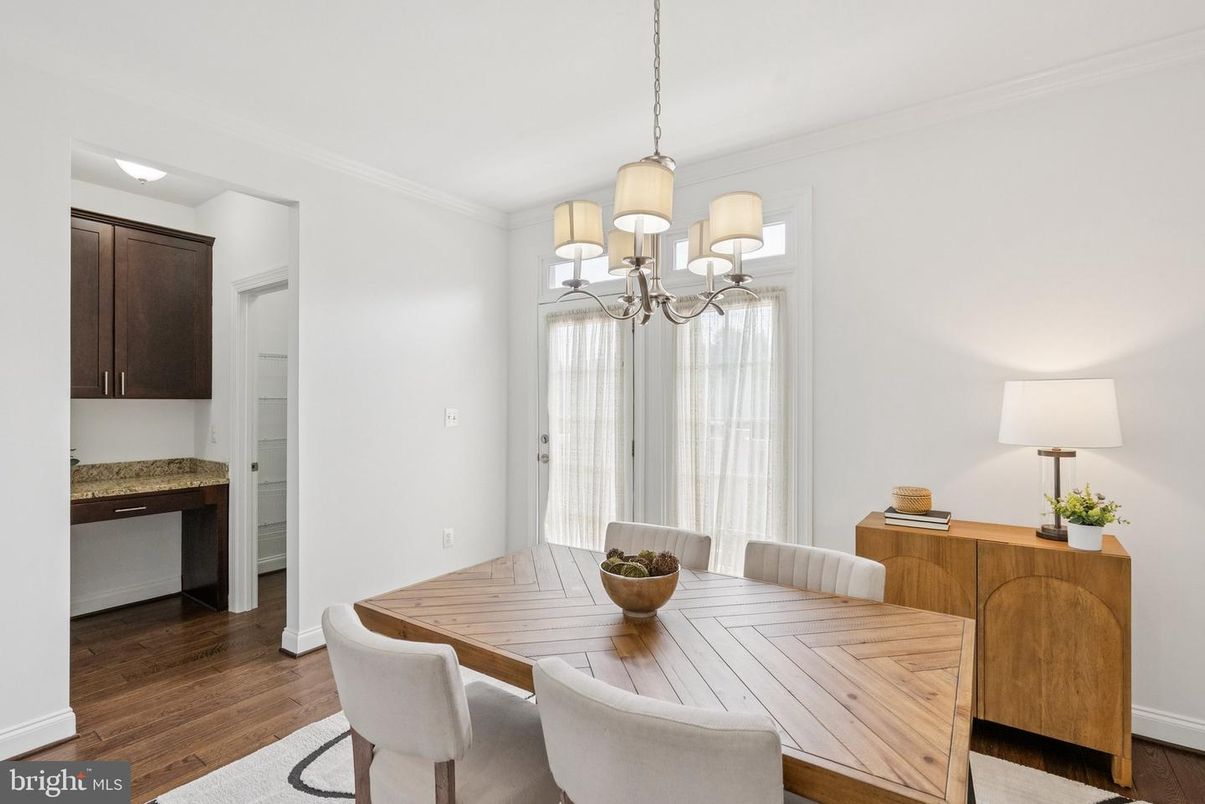 Chandelier, Dining room, Interior, Wood Texture Flooring