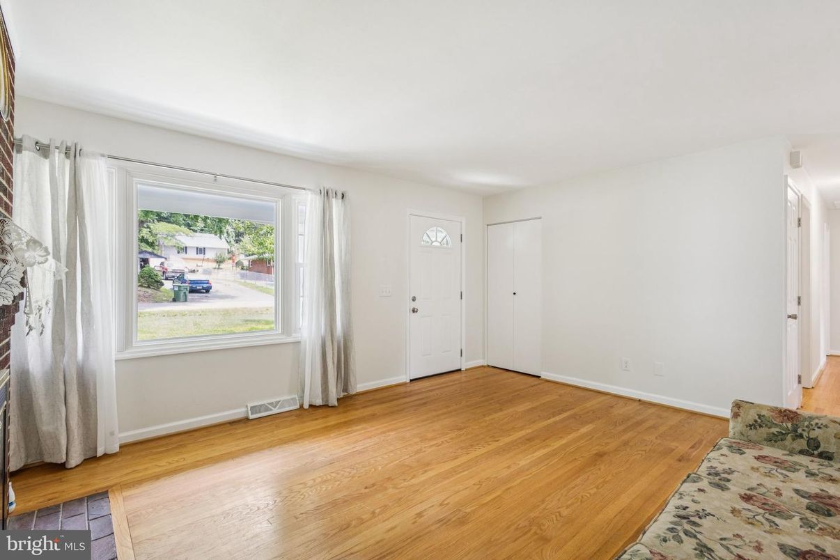 Empty room, Interior, Wood Texture Flooring