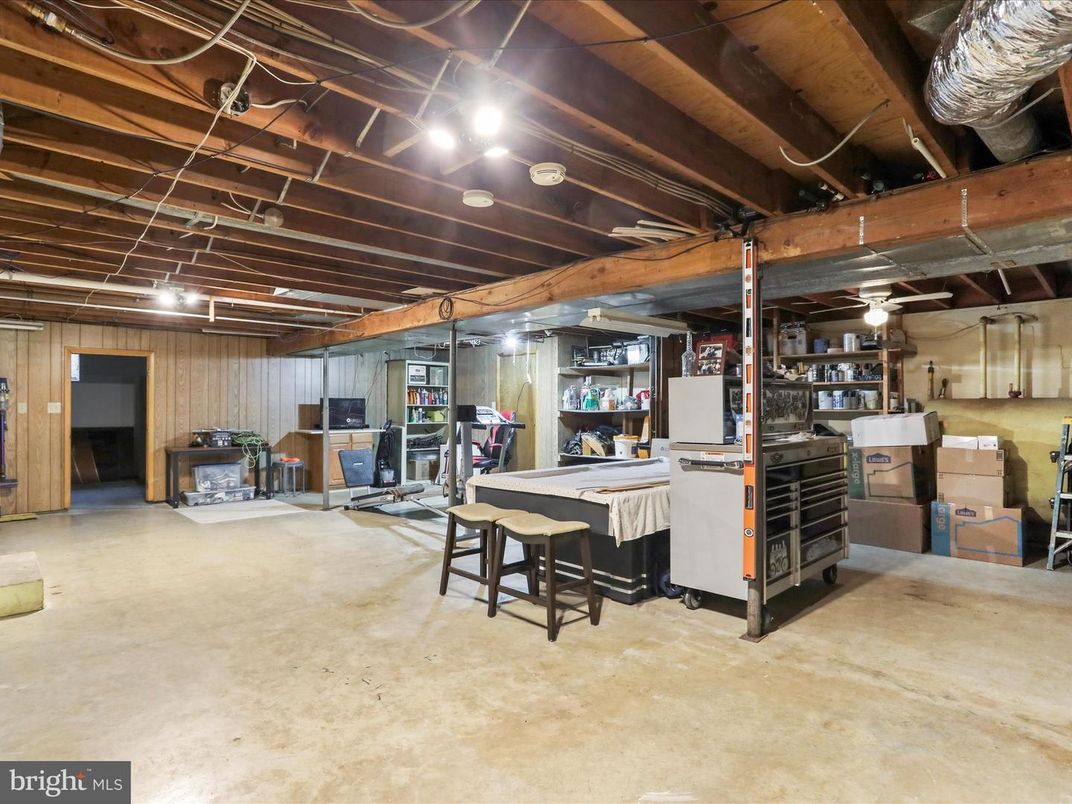 Interior, Wooden Beams