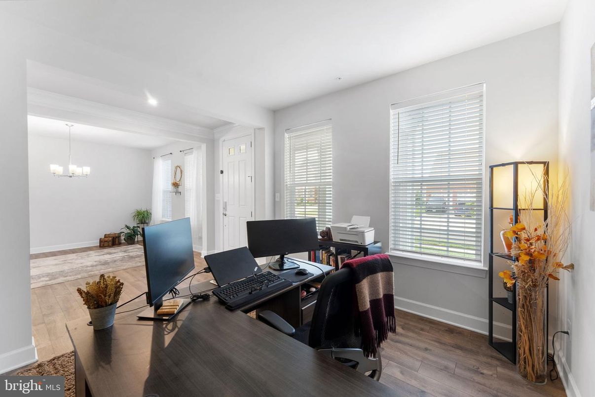Chandelier, Home Office, Interior, Recessed Lighting, Wood Texture Flooring
