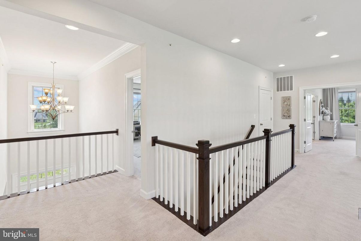Chandelier, Interior, Recessed Lighting