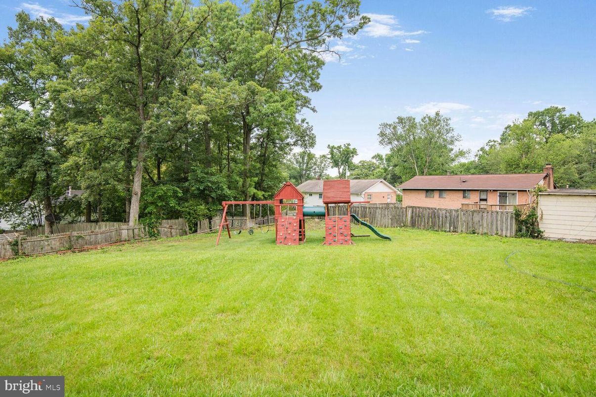 Backyard, Exterior, Playground