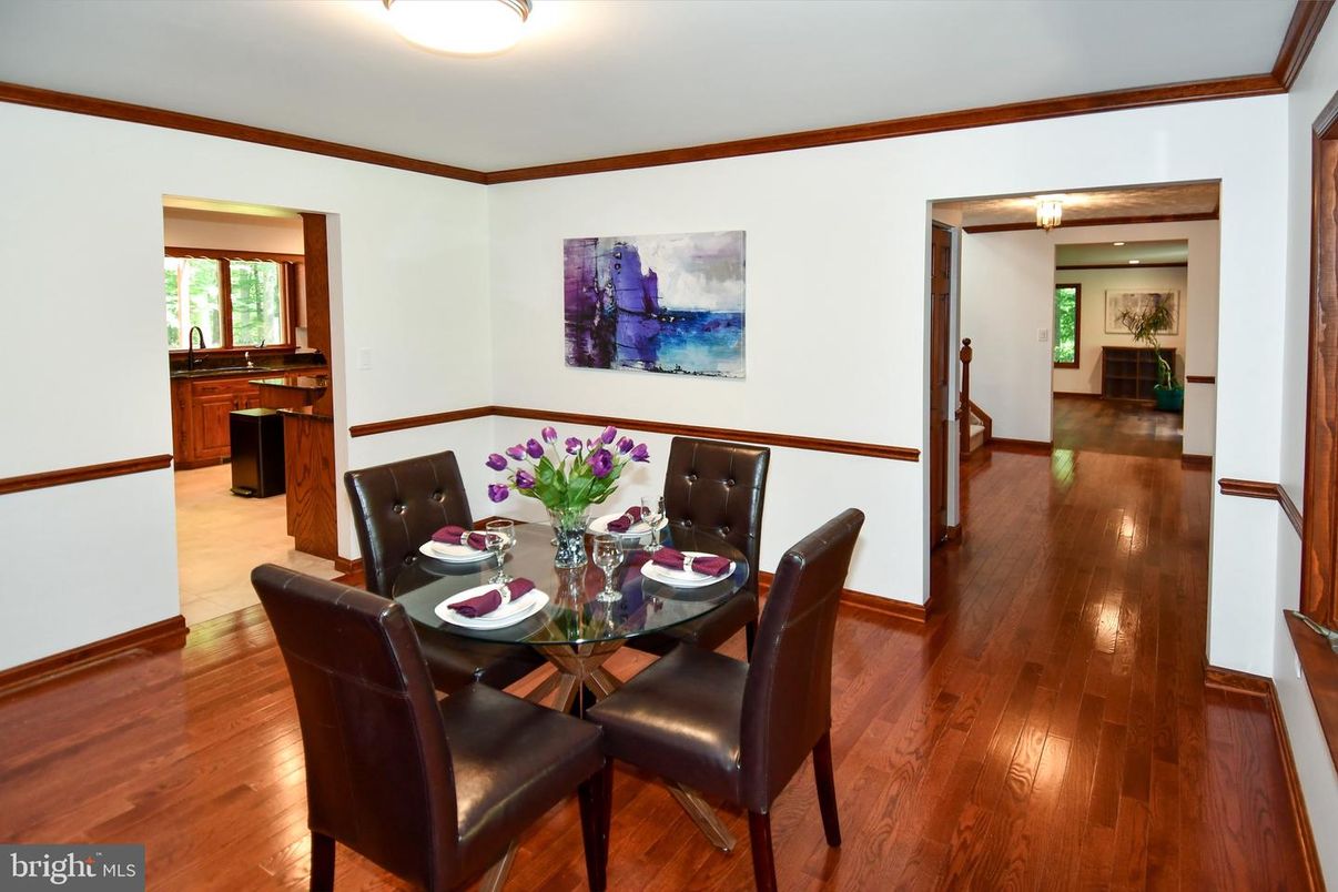 Dining room, Interior, Wood Texture Flooring