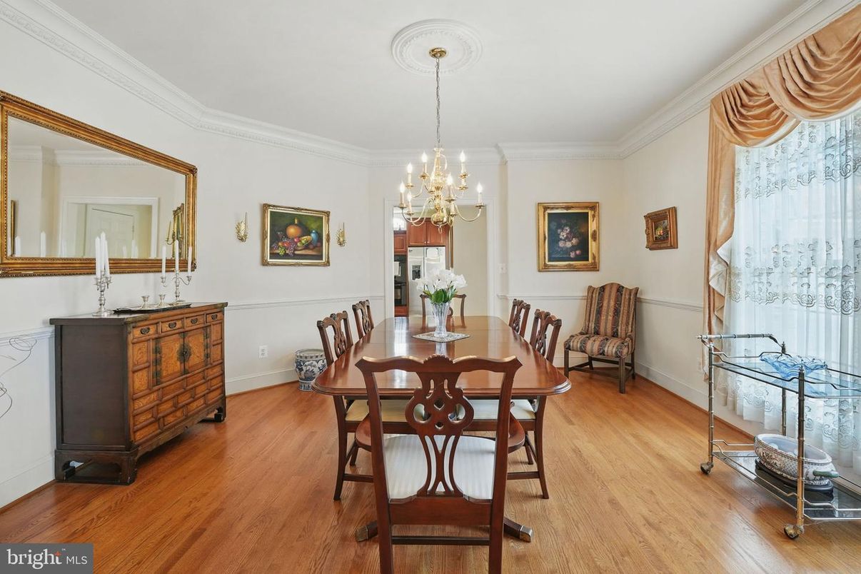 Chandelier, Dining room, Interior, Wood Texture Flooring