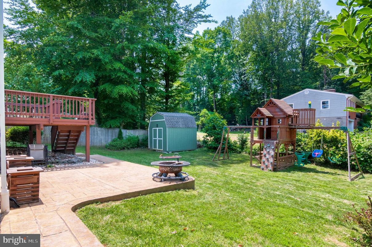 Backyard, Exterior, Playground
