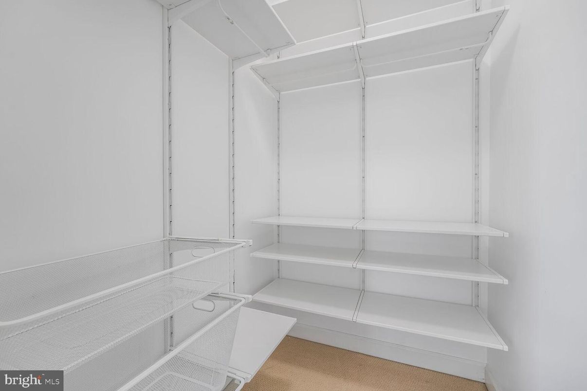 Interior, Walk-in Closets