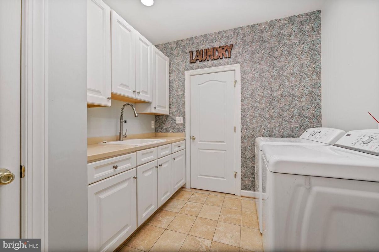Interior, Recessed Lighting, Washer