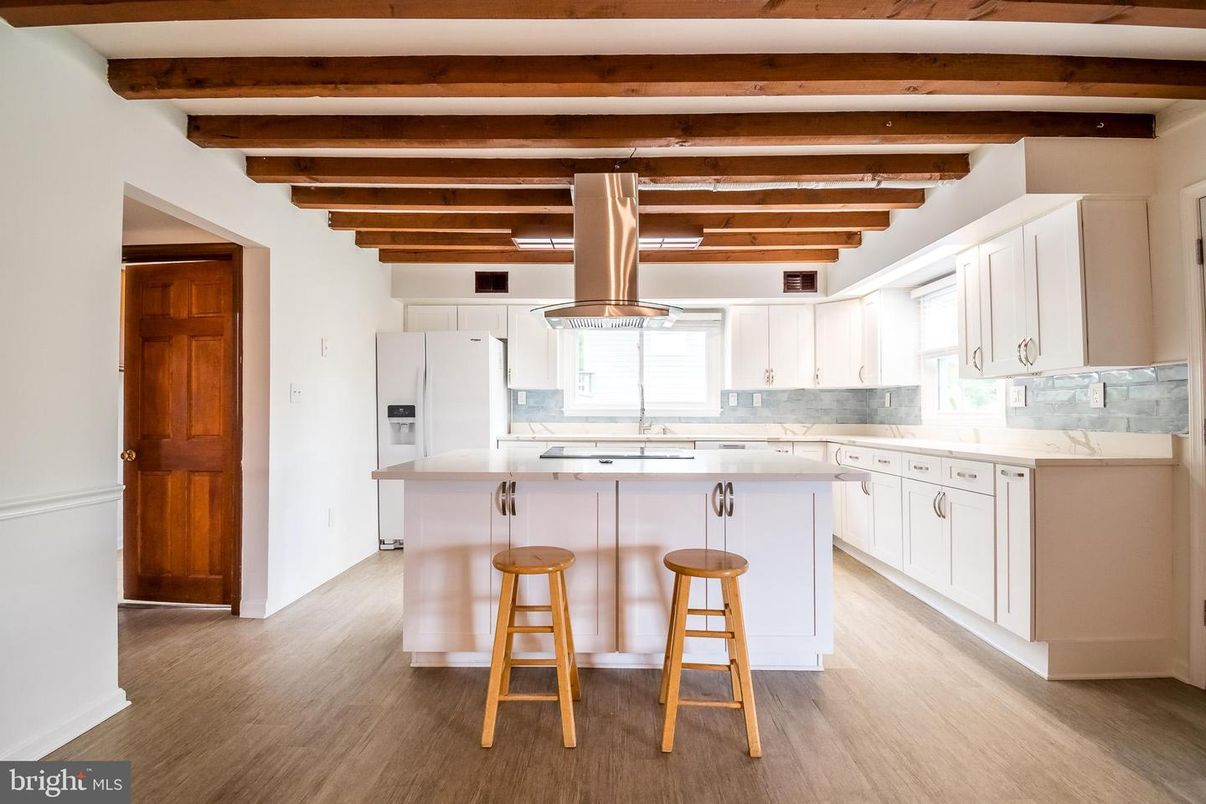Interior, Kitchen, Pendant Lights, Wooden Beams, Wood Texture Flooring