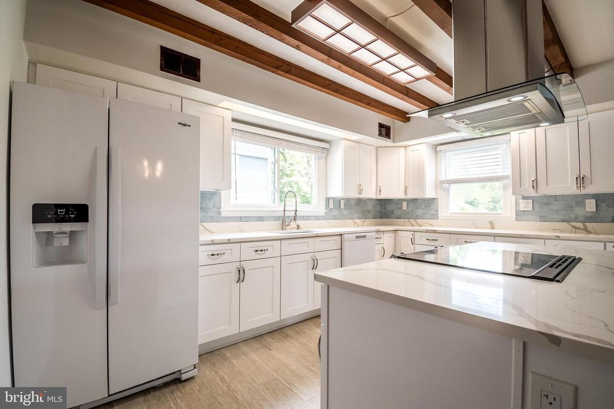 Interior, Kitchen, Wooden Beams, Wood Texture Flooring