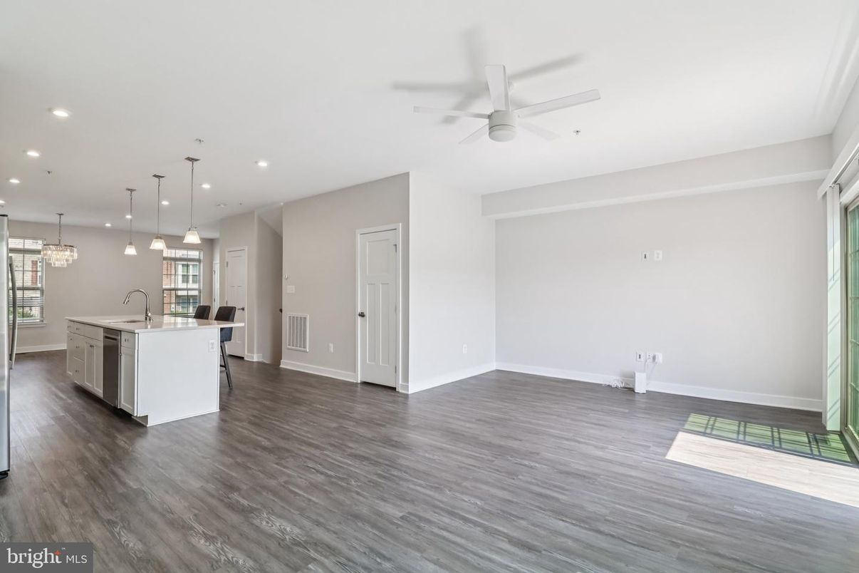 Empty room, Interior, Kitchen, Pendant Lights, Recessed Lighting, Wood Texture Flooring