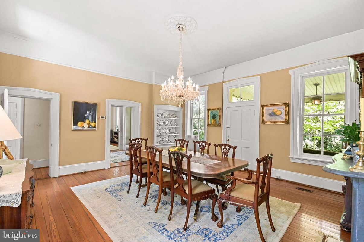 Chandelier, Dining room, Interior, Wood Texture Flooring