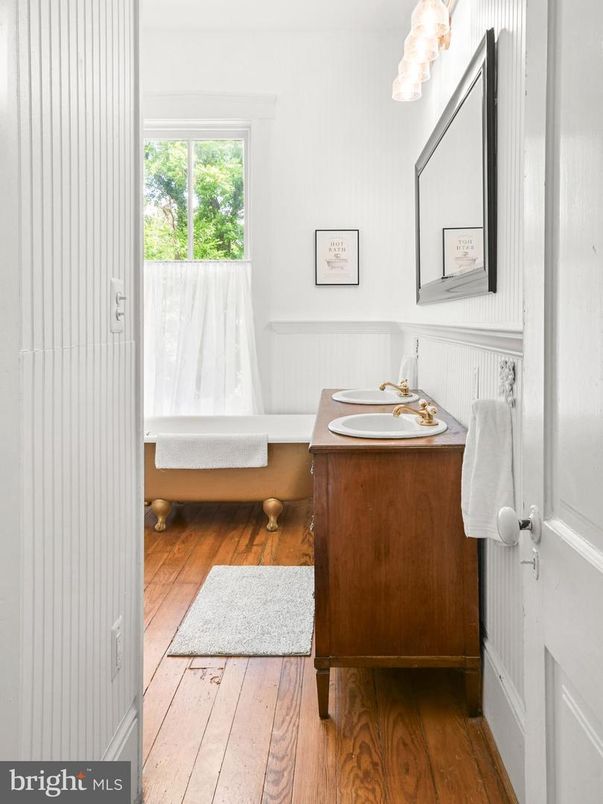 Bathroom, Interior, Wood Texture Flooring