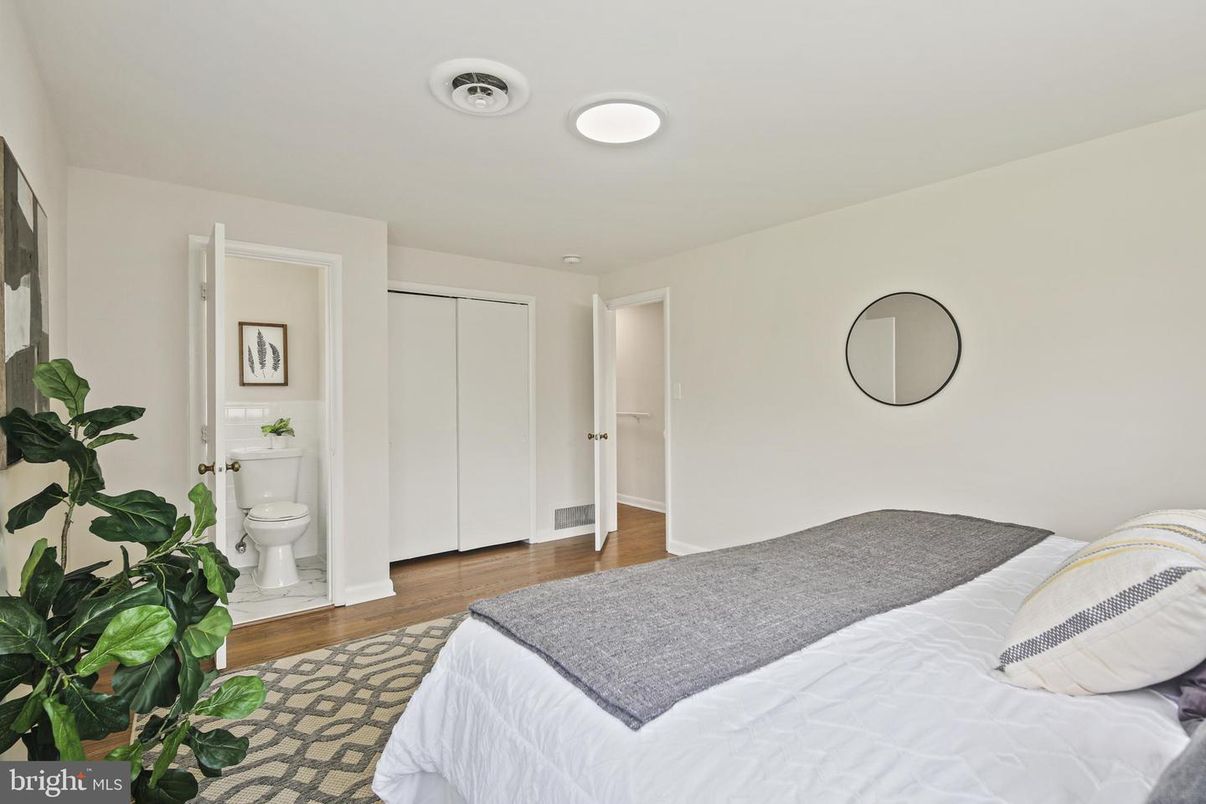 Bathroom, Bedroom, Interior, Wood Texture Flooring