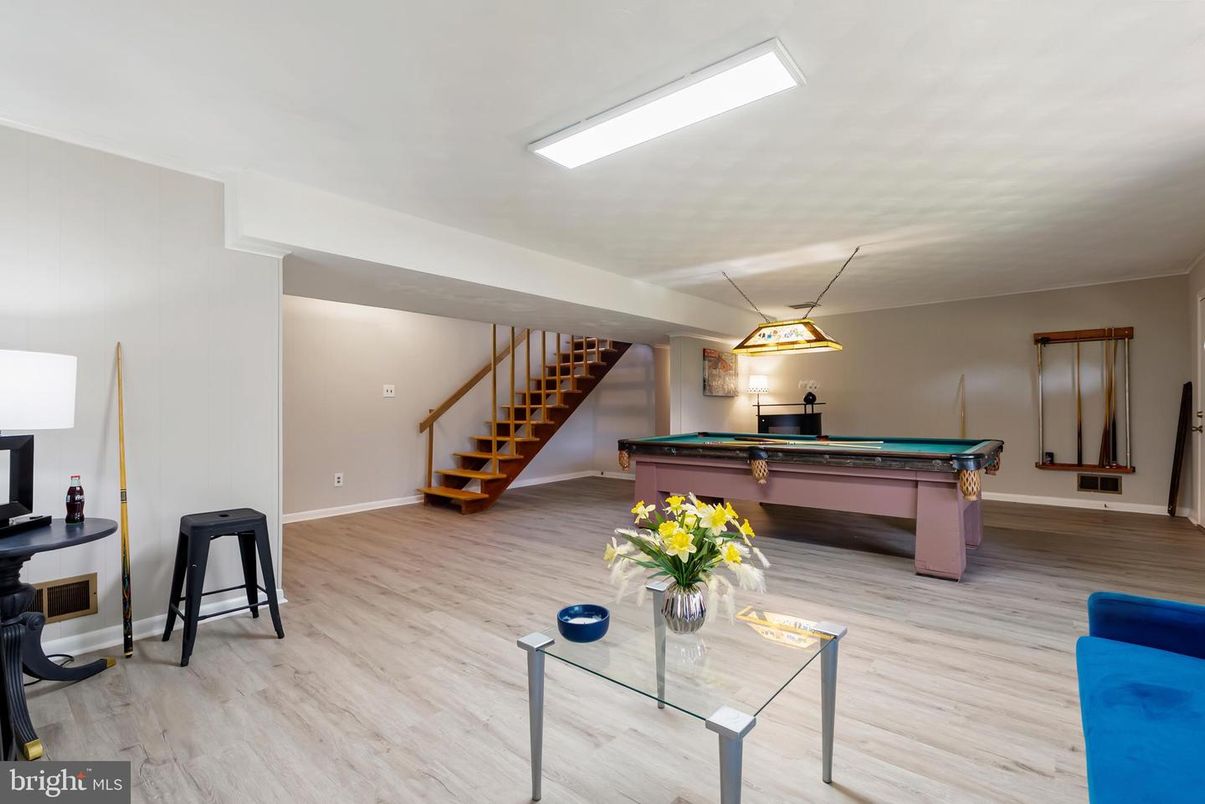 Billiard Table, Game Room, Interior, Pendant Lights, Wood Texture Flooring