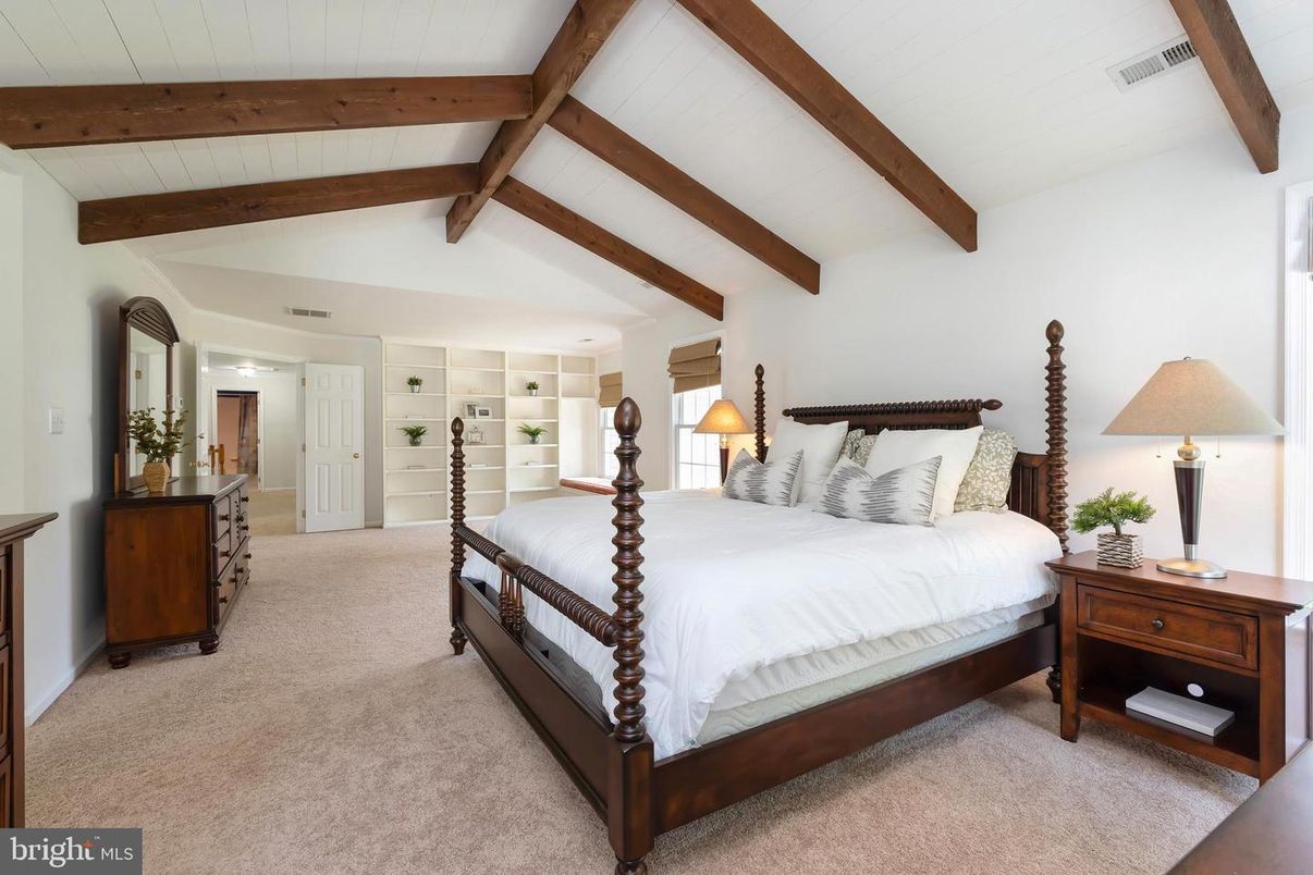 Bedroom, Interior, Wooden Beams