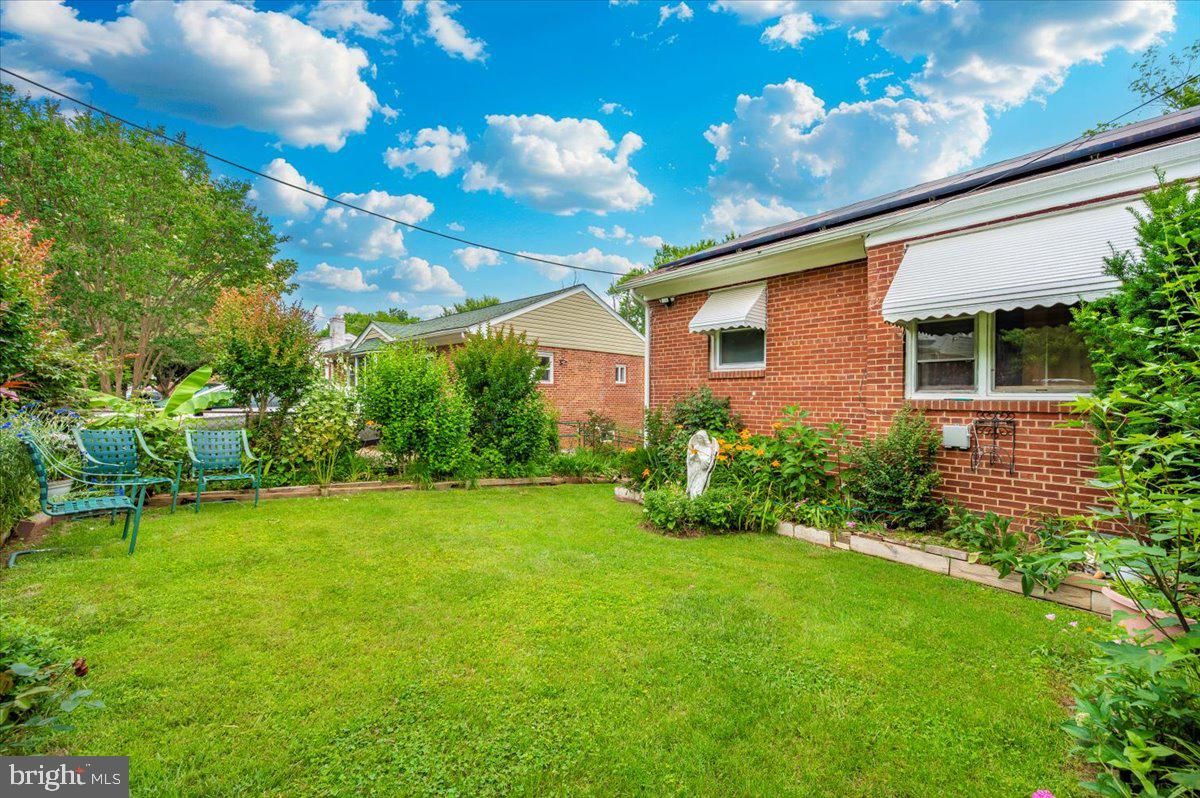 Backyard, Exterior, Solar Panels
