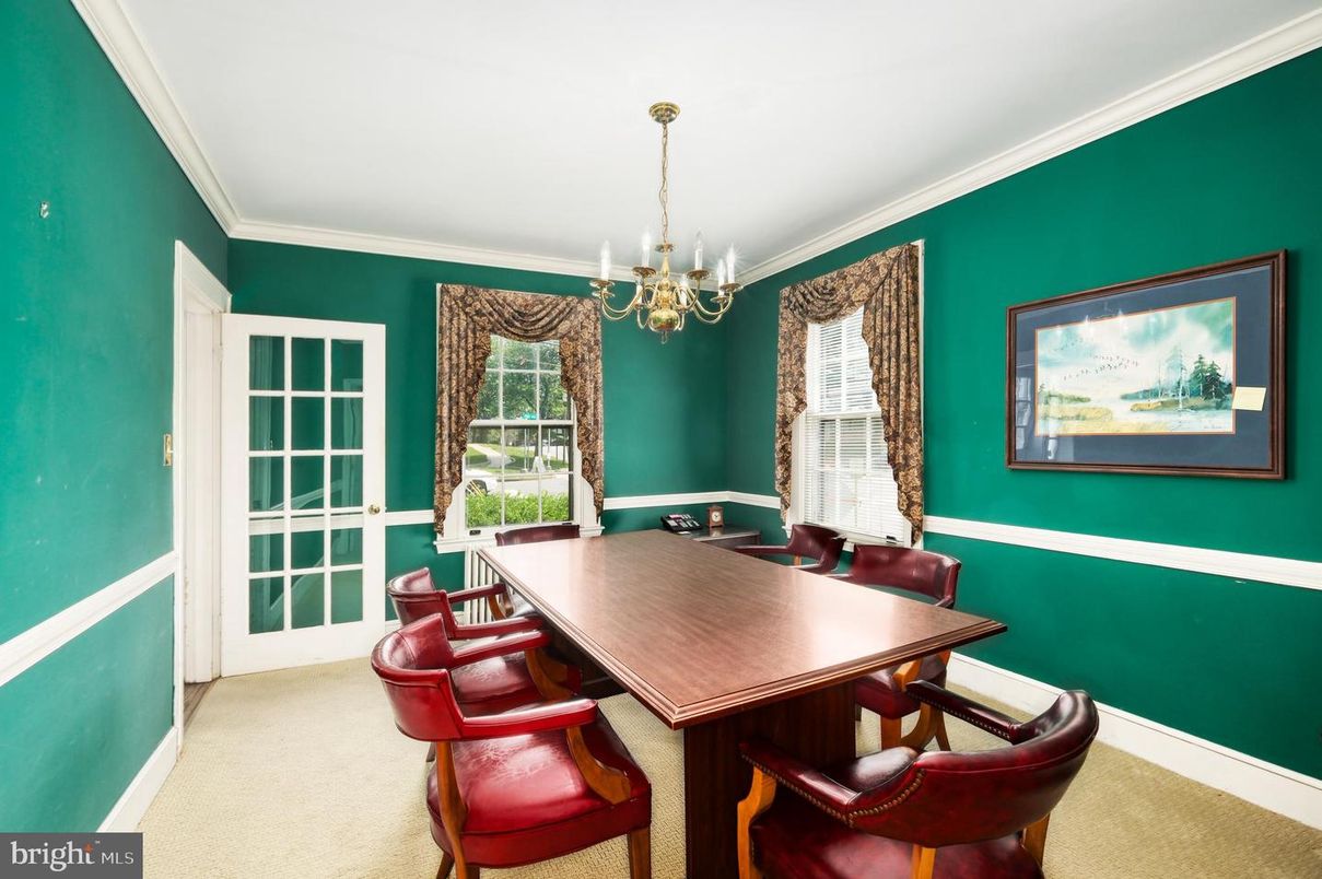 Chandelier, Dining room, Interior