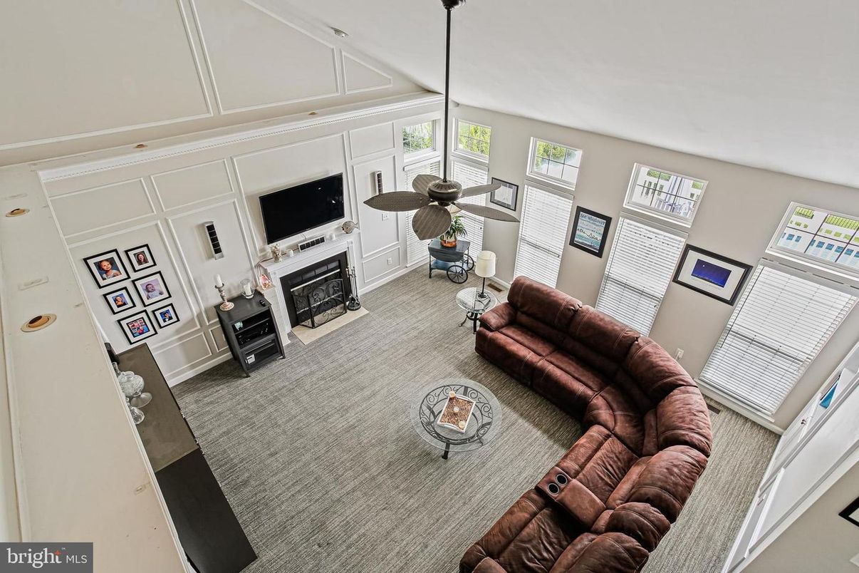Fireplace, Interior, Living room