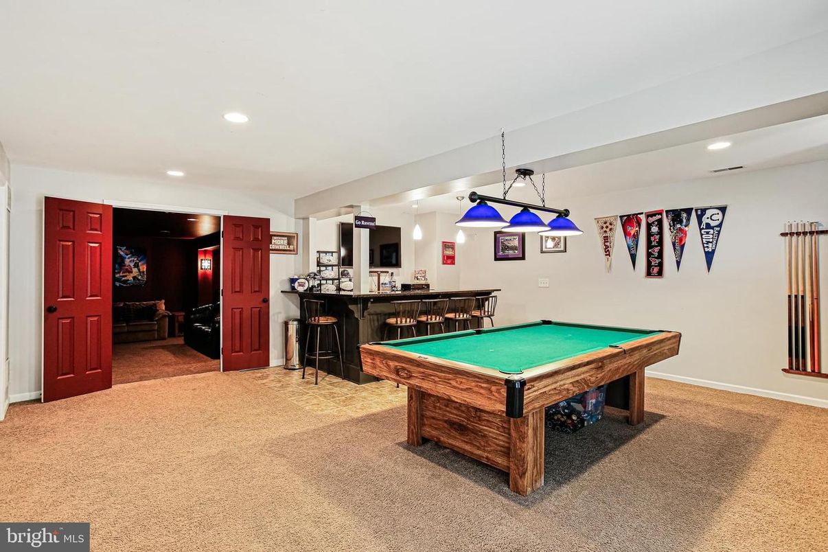 Billiard Table, Game Room, Interior, Pendant Lights, Recessed Lighting